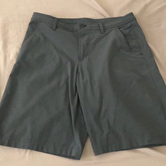 Men’s Lululemon casual shorts - Picture 1 of 3